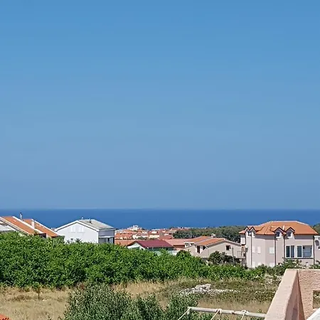 6298b Apartment Povljana