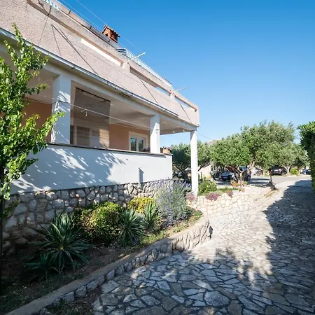 Apartment 6298b Povljana