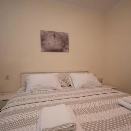 6298b Apartment
